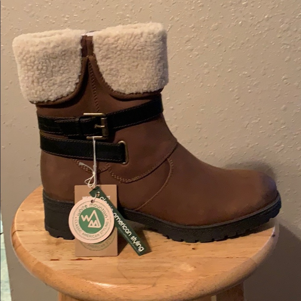 New in box White Mountain Boots. - Picture 4 of 8